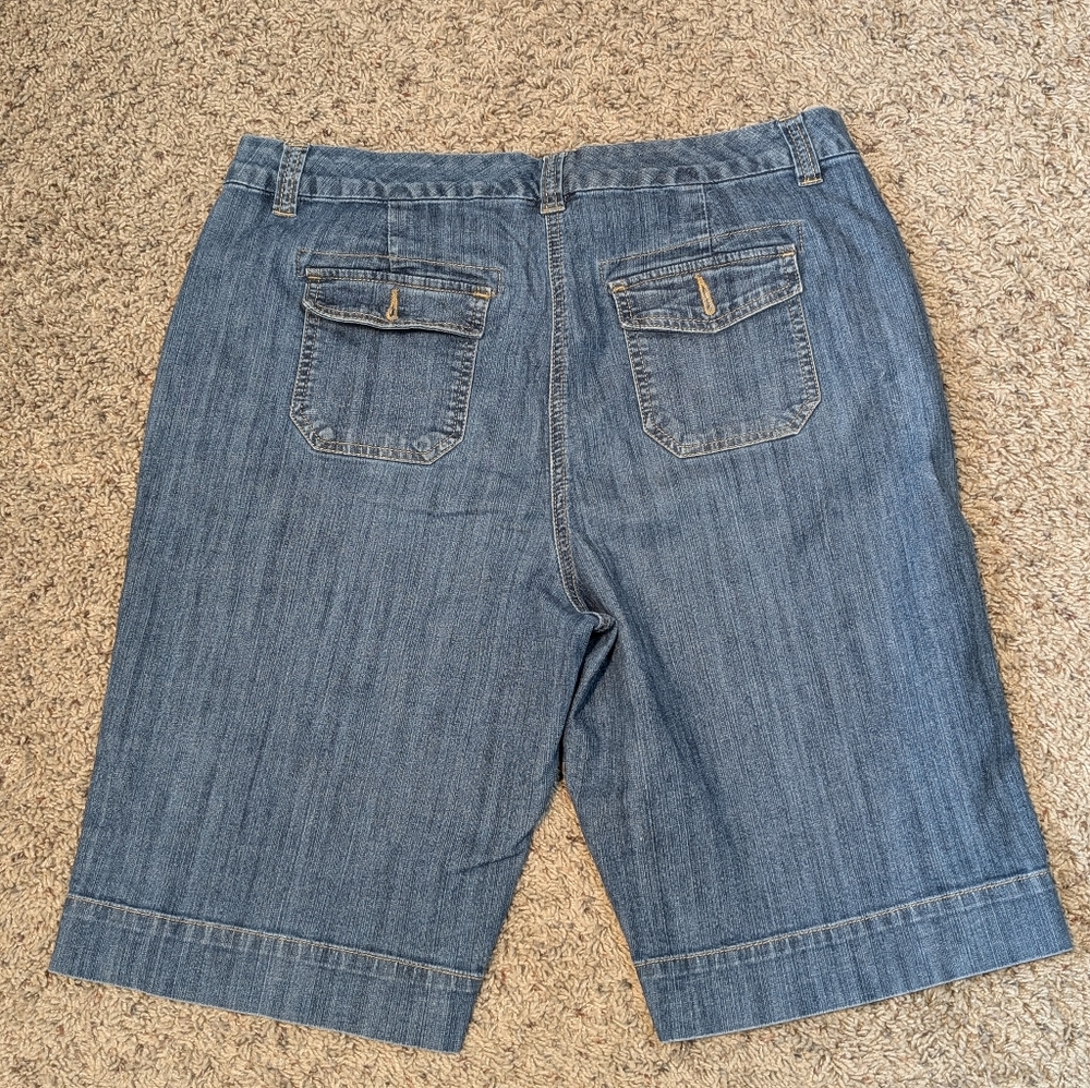 Chico's Classic Blue Denim Bermuda Jean Shorts with Button Detail - Picture 4 of 10